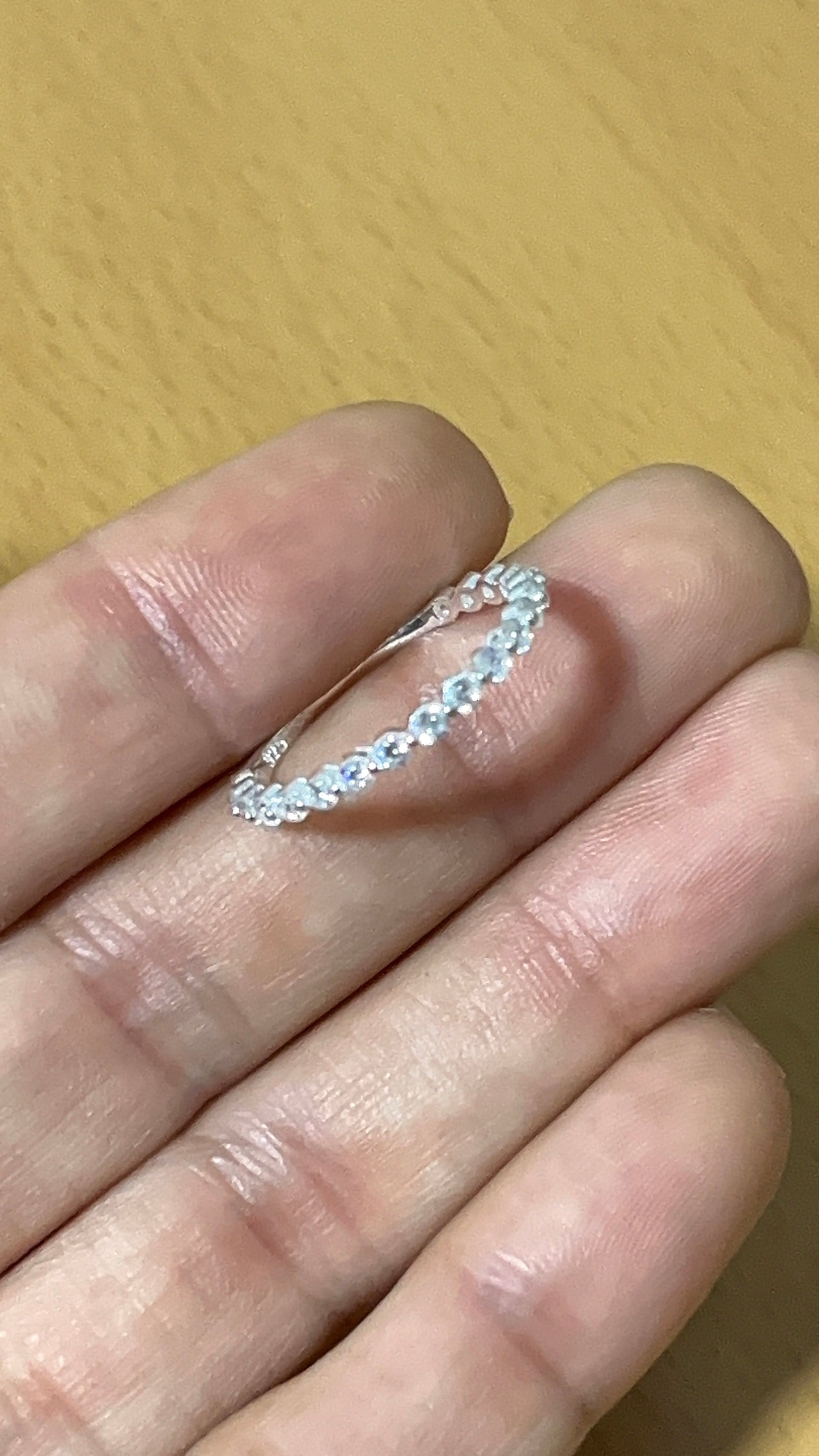 Anillo Cristales Plata 925