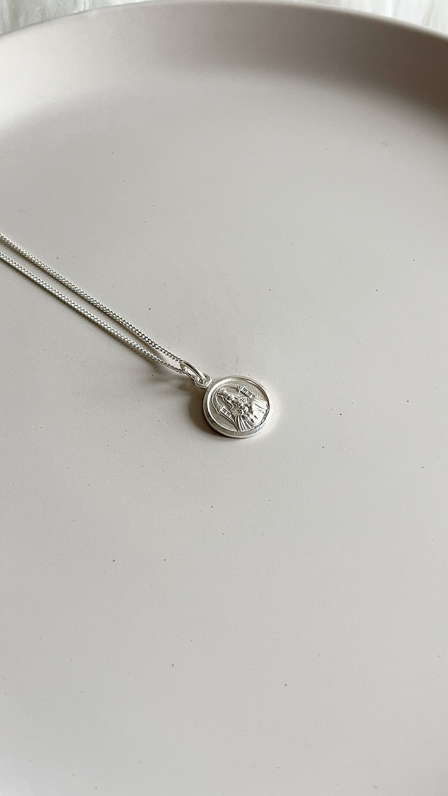 Cadena 40cm, 50cm con Virgen de Coromoto - Plata 925