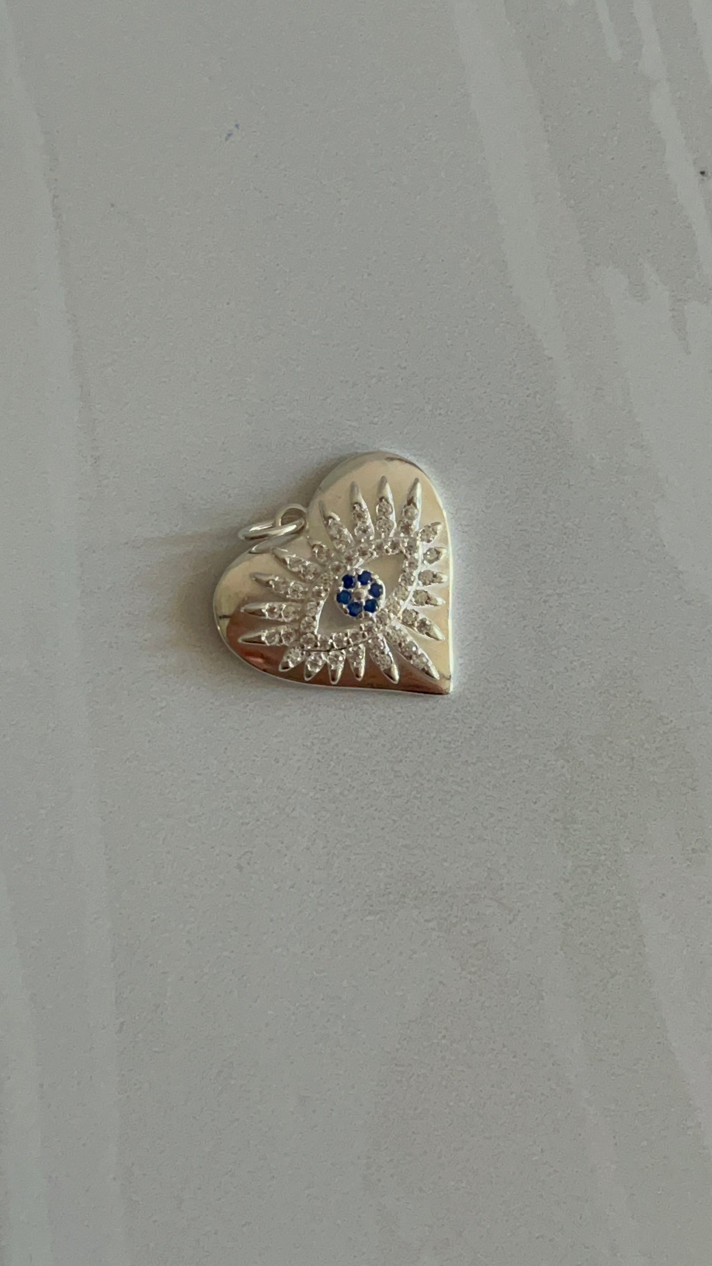 Dije Corazón de Ojo 1,8cm - Plata 925
