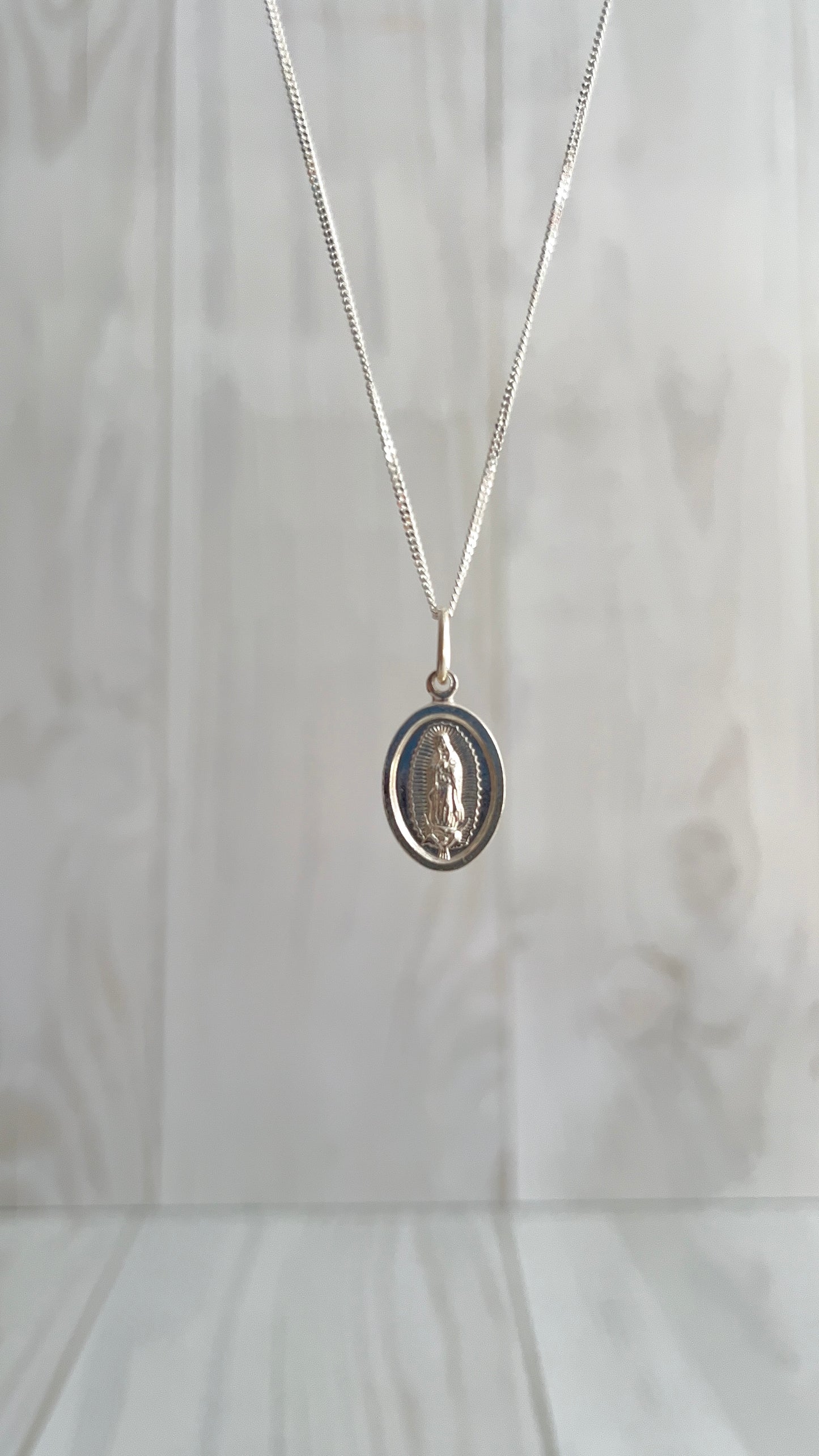 Cadena Virgen de Guadalupe - Plata 925