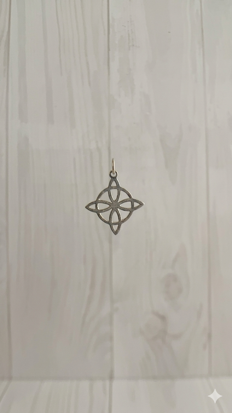 Dije Nudo de Bruja 2,2cm - Plata 925