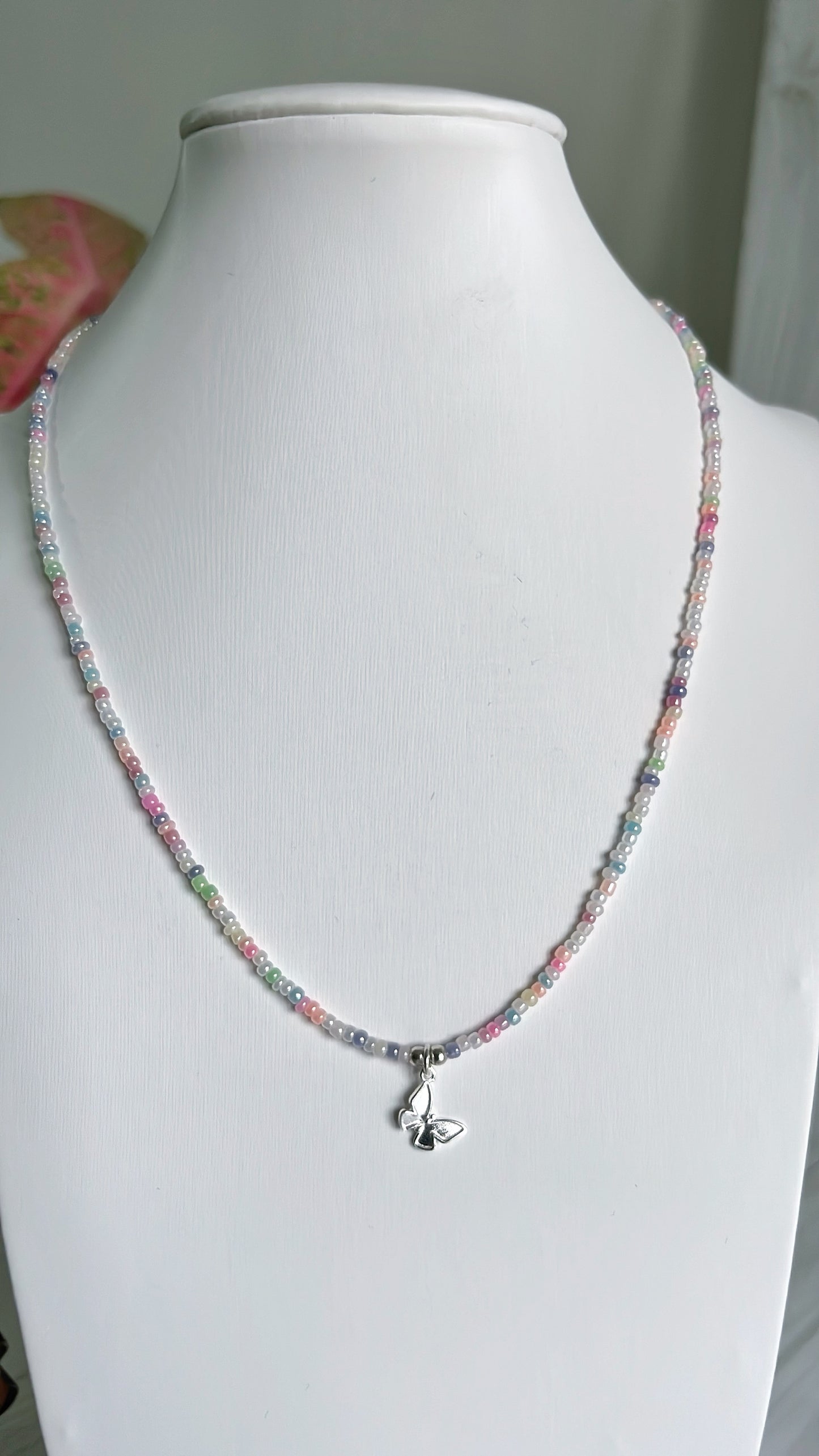 Gargantilla de Mostacillas