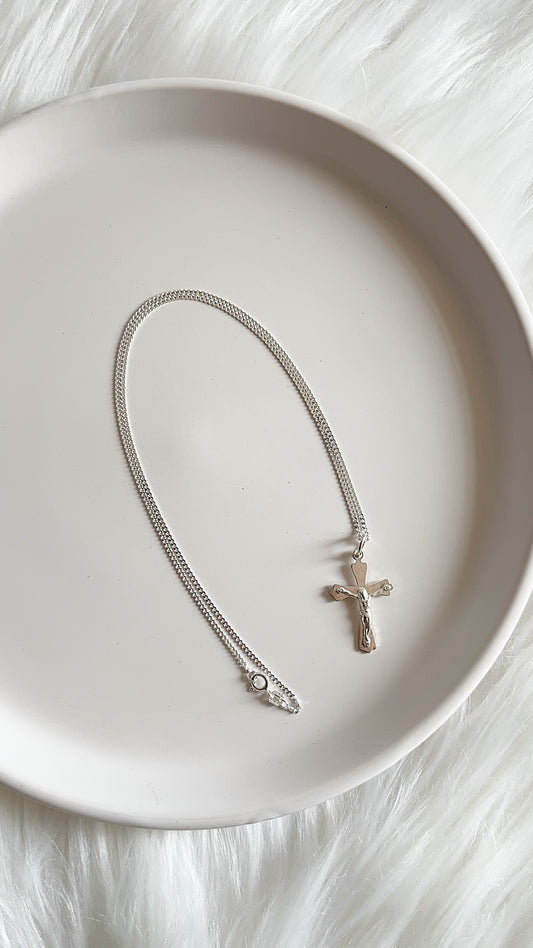 Cadena 45cm con Cristo 2,4cm- Plata 925