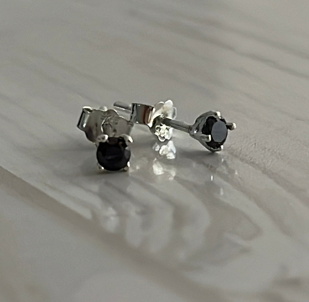 Zarcillos Zircones 3mm