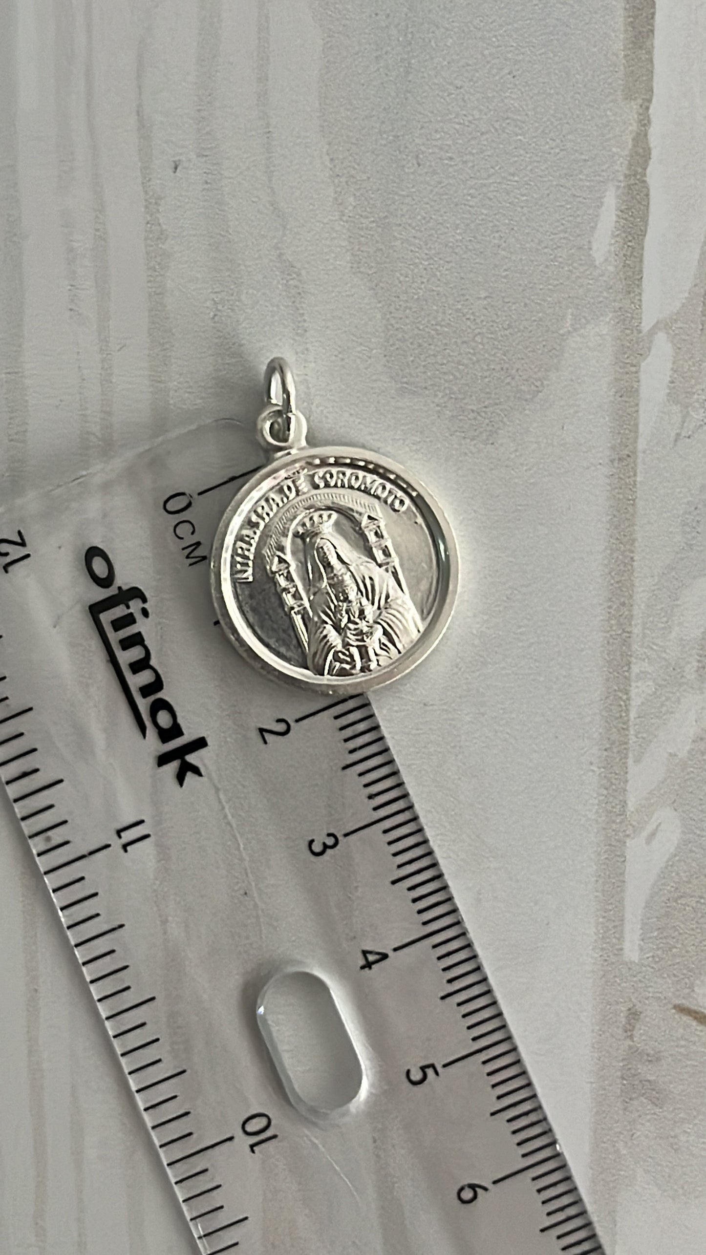 Dije Nuestra Sra de Coromoto Plata 925