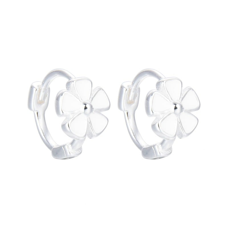 Argollas Flores Blancas 1cm