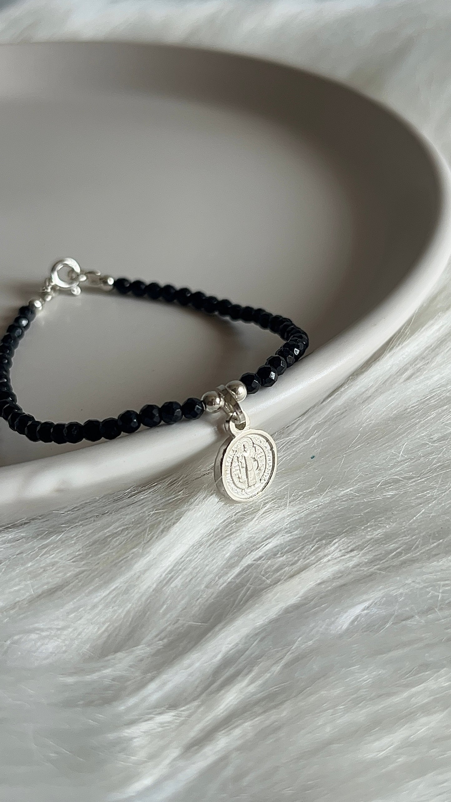 Pulsera Ágata con San Benito 17cm - Plata 925