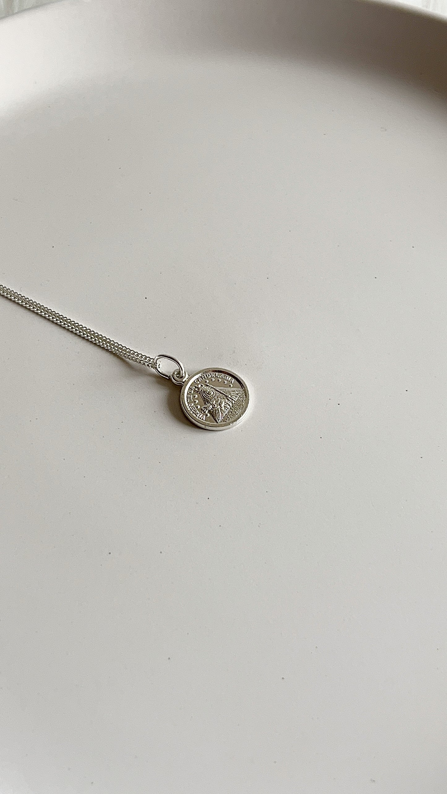Cadena 40cm con Virgen de La Candelaria 1,2cm - Plata 925