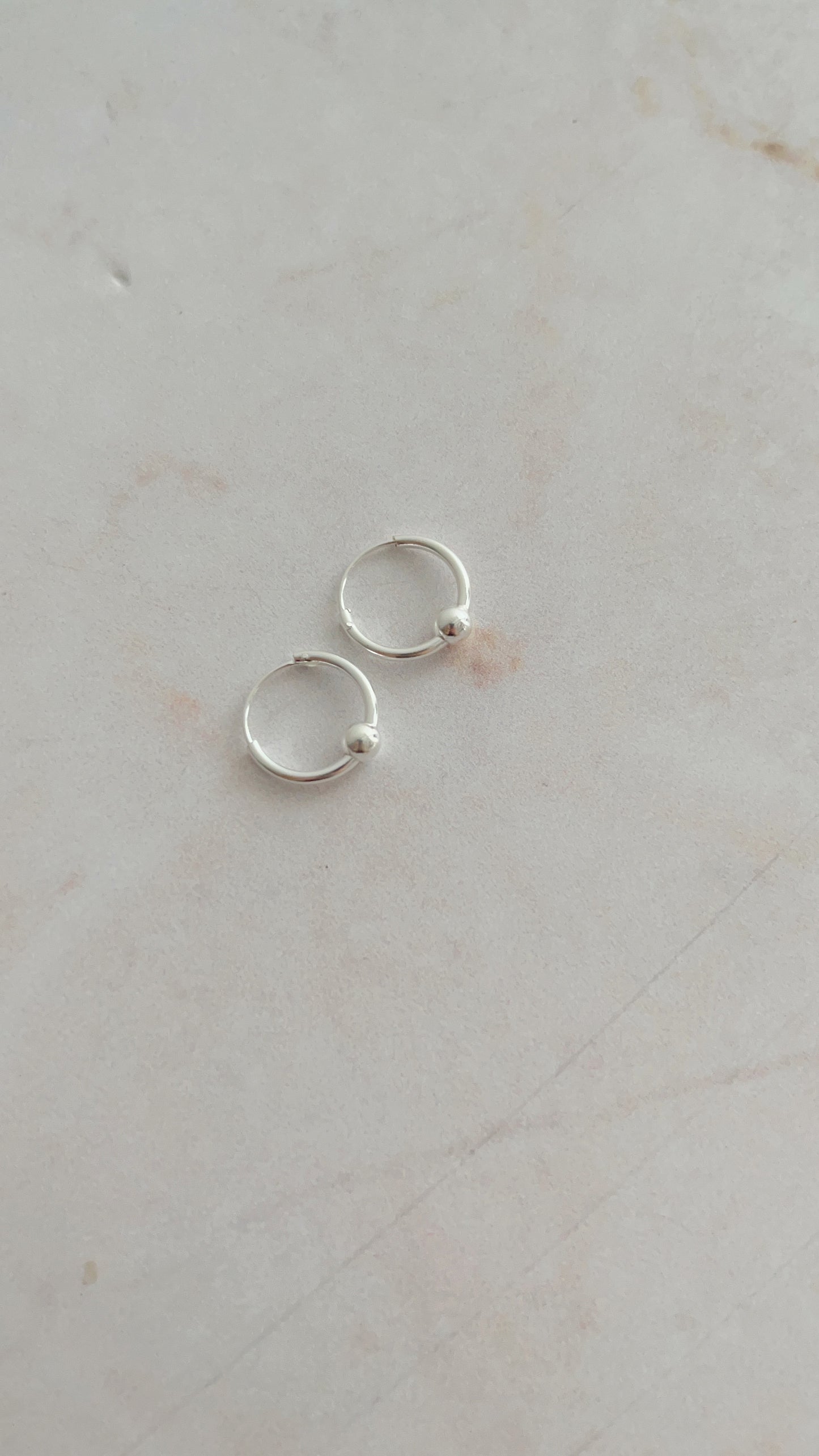 Argollas Lisas con Bolita 1,4cm