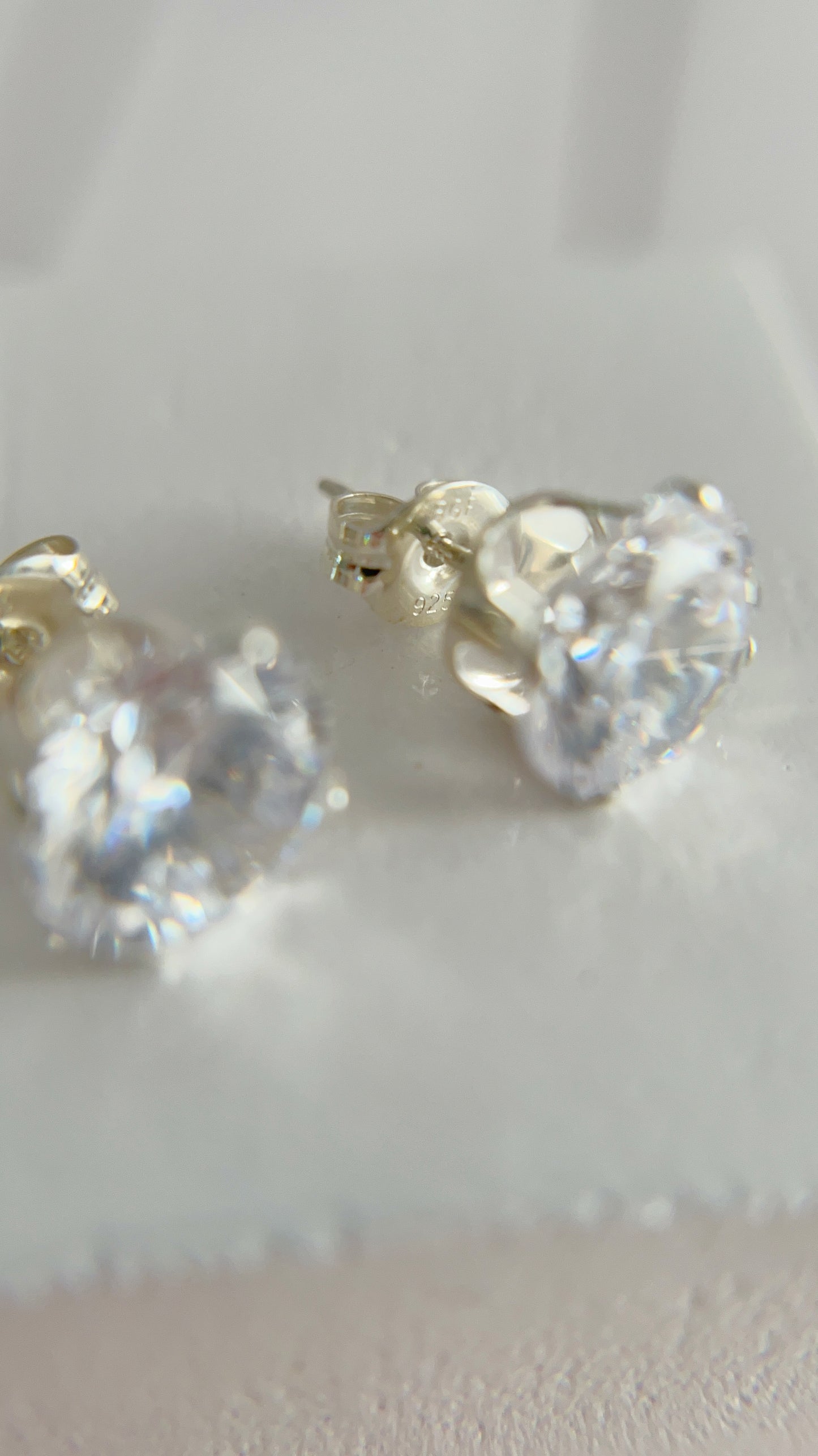 Zarcillos Zircones
