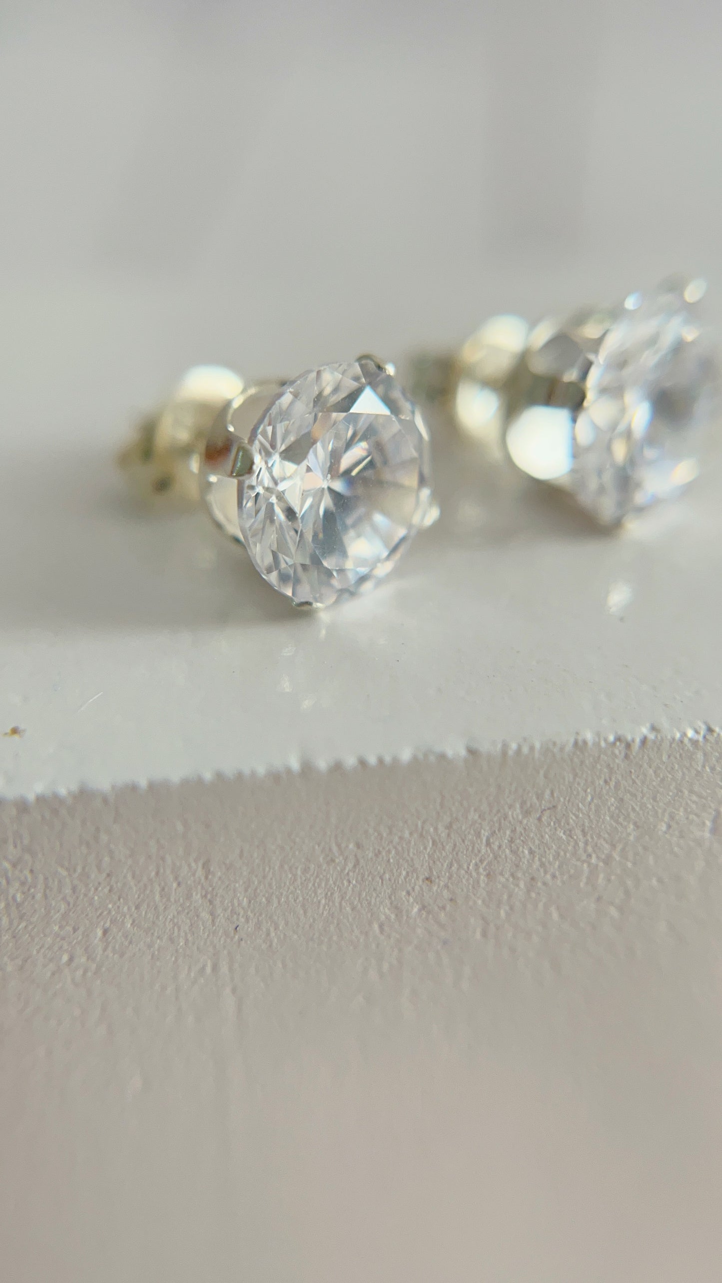Zarcillos Zircones