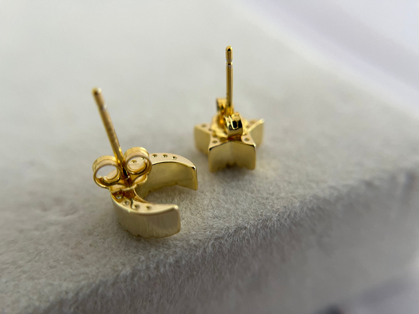 Zarcillos Luna Estrella Dorados