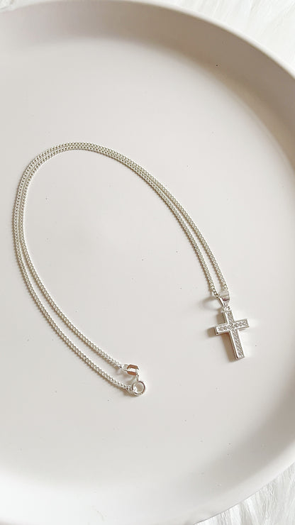 Cadena 45cm con Cristo 1,7cm- Plata 925