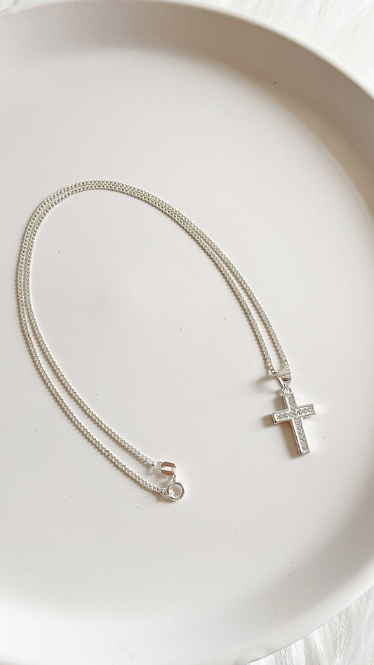 Cadena 45cm con Cristo 1,7cm- Plata 925
