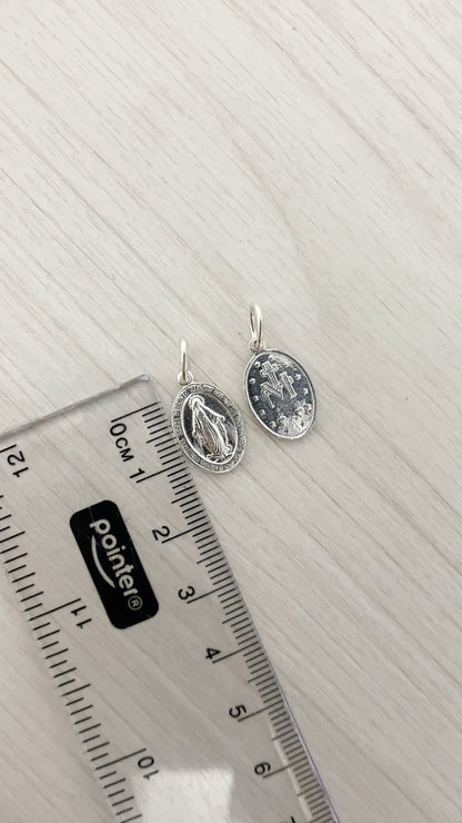 Dije Virgen de la Milagrosa Ovalada Plata 925