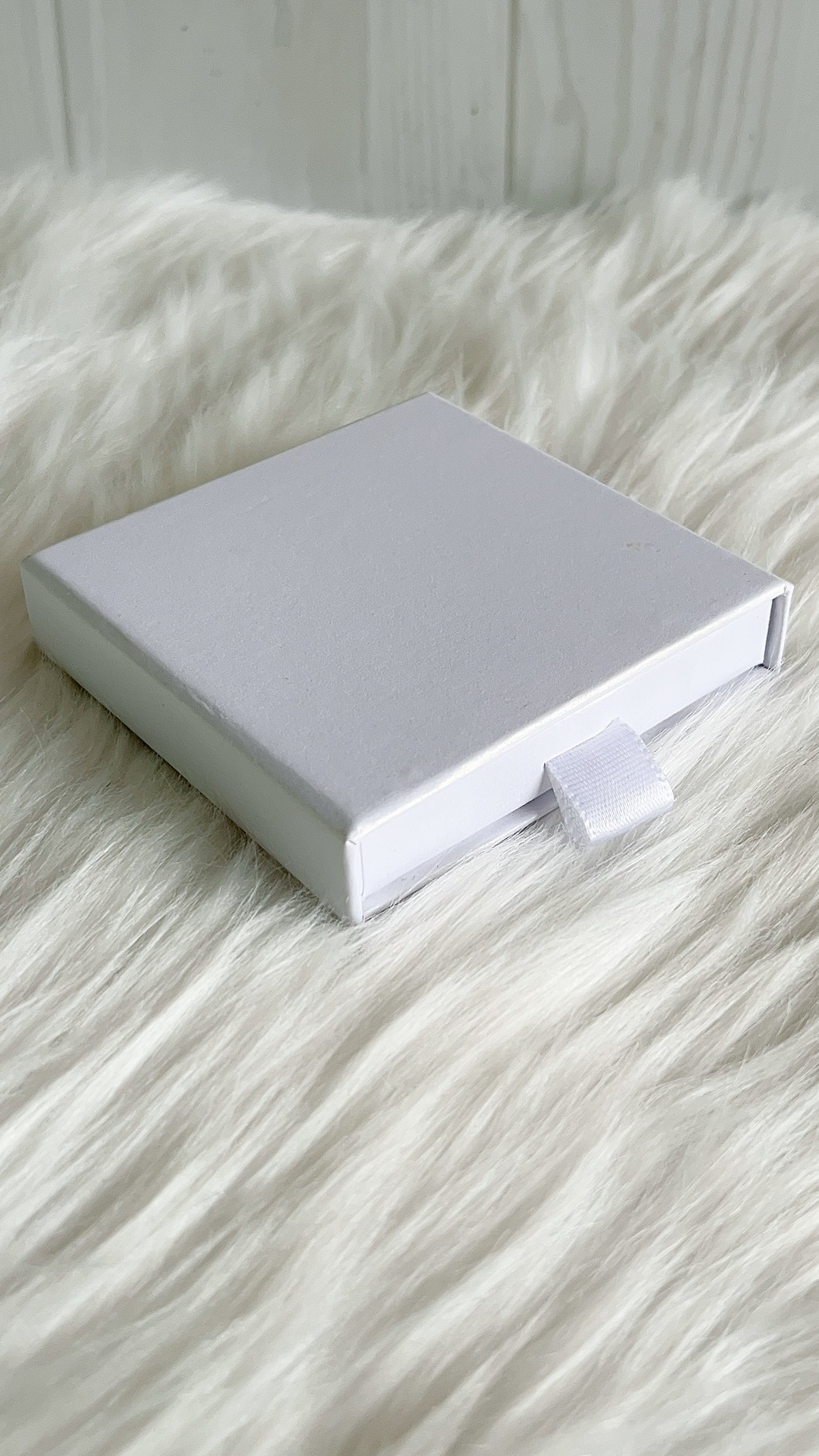 Estuche para Cadenas y Zarcillos 8x8cm