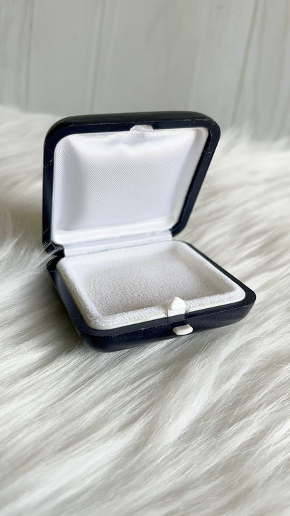 Estuche Anillo, Zarcillos o argollas 6x6cm
