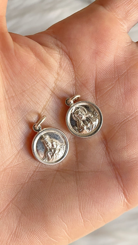 Medalla Doble Cara: Jesús y Virgen del Carmen 1,4cm - Plata 925