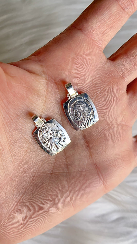 Medalla Jesús o Virgen del Carmen 1,6cm - Plata 925