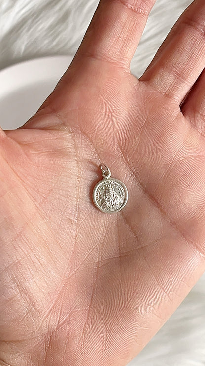 Dije Virgen de la Candelaria 1cm