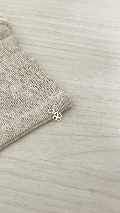 Dije Trebol Mini  - Plata 925