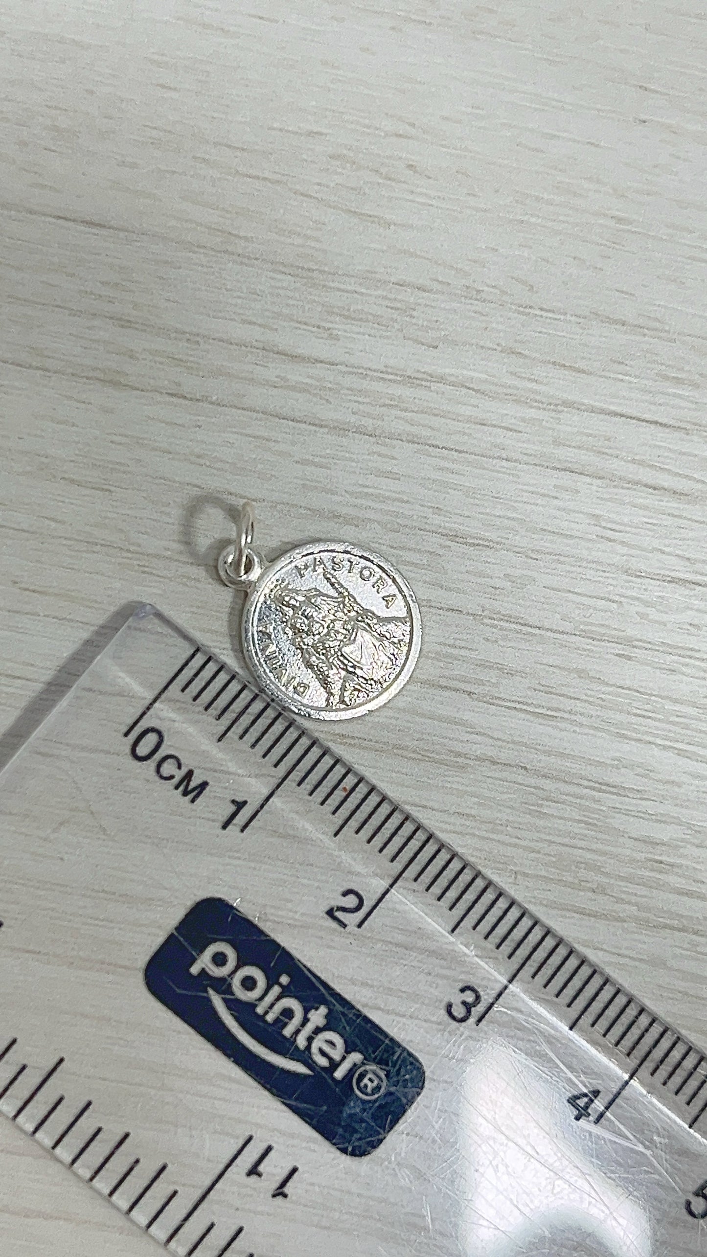 Dije Nuestra Divina Pastora 1,2cm
