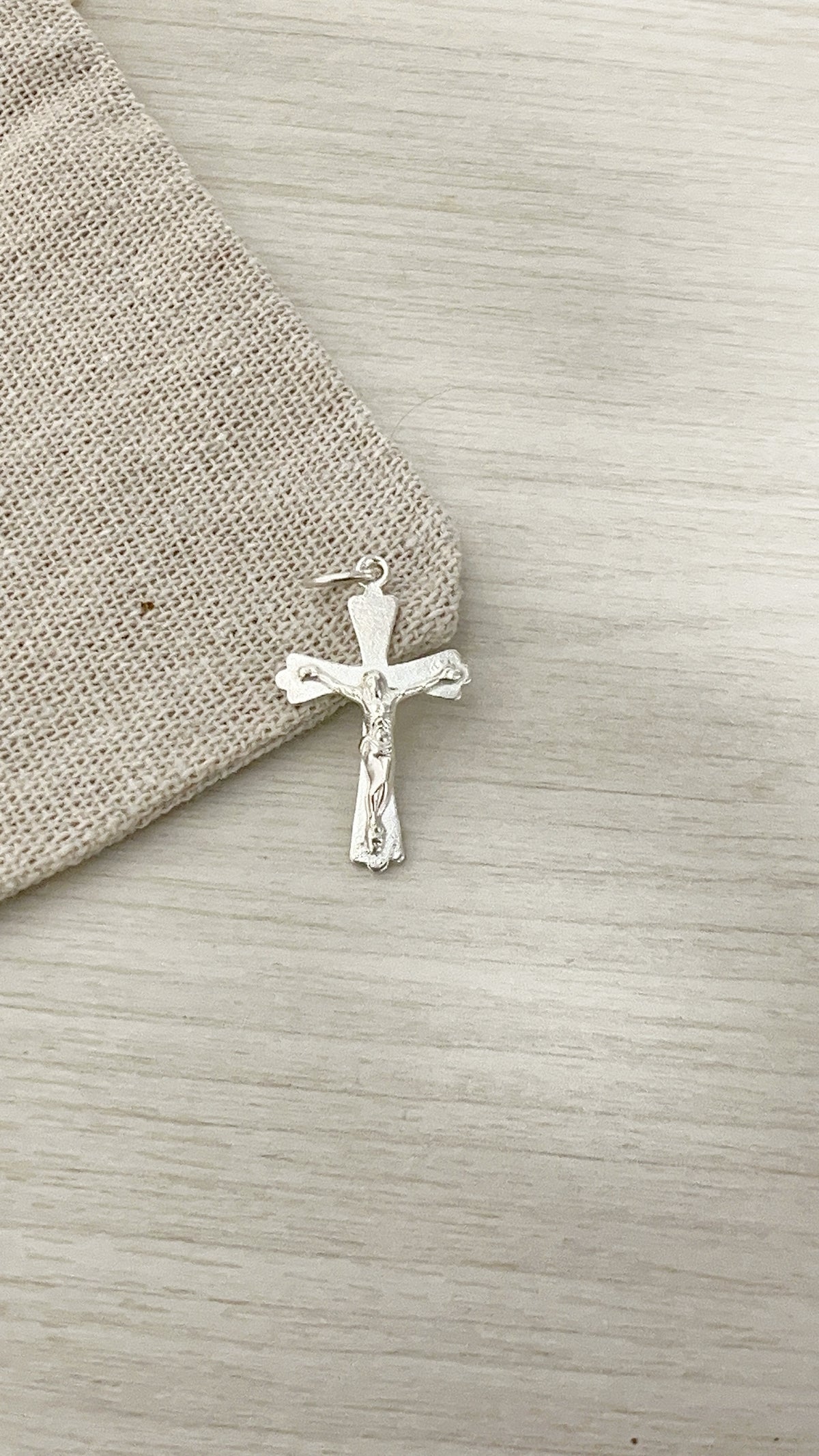 Dije Cristo 2,5cm - Plata 925