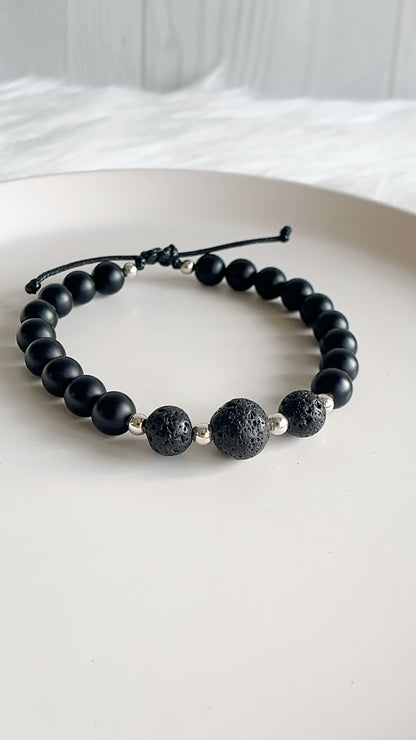 Pulsera Caballero Ajustable - Piedra Onix con Piedra Volcánica y Balines - Plata 925