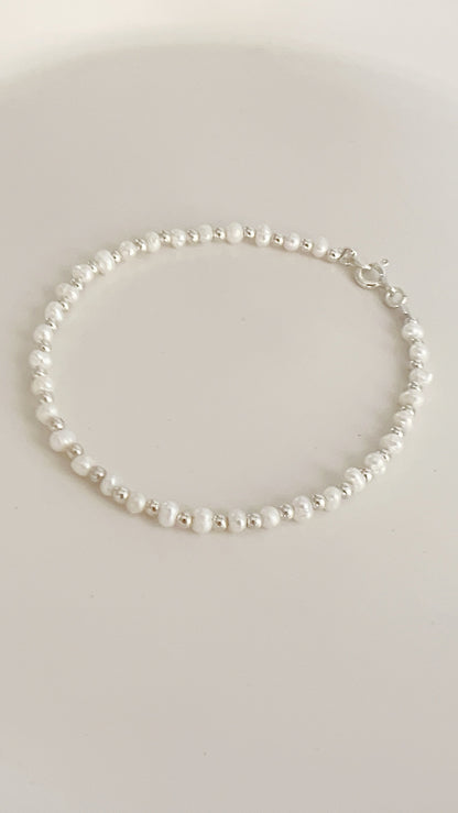Pulsera Perlas y Balines - 18cm Plata 925