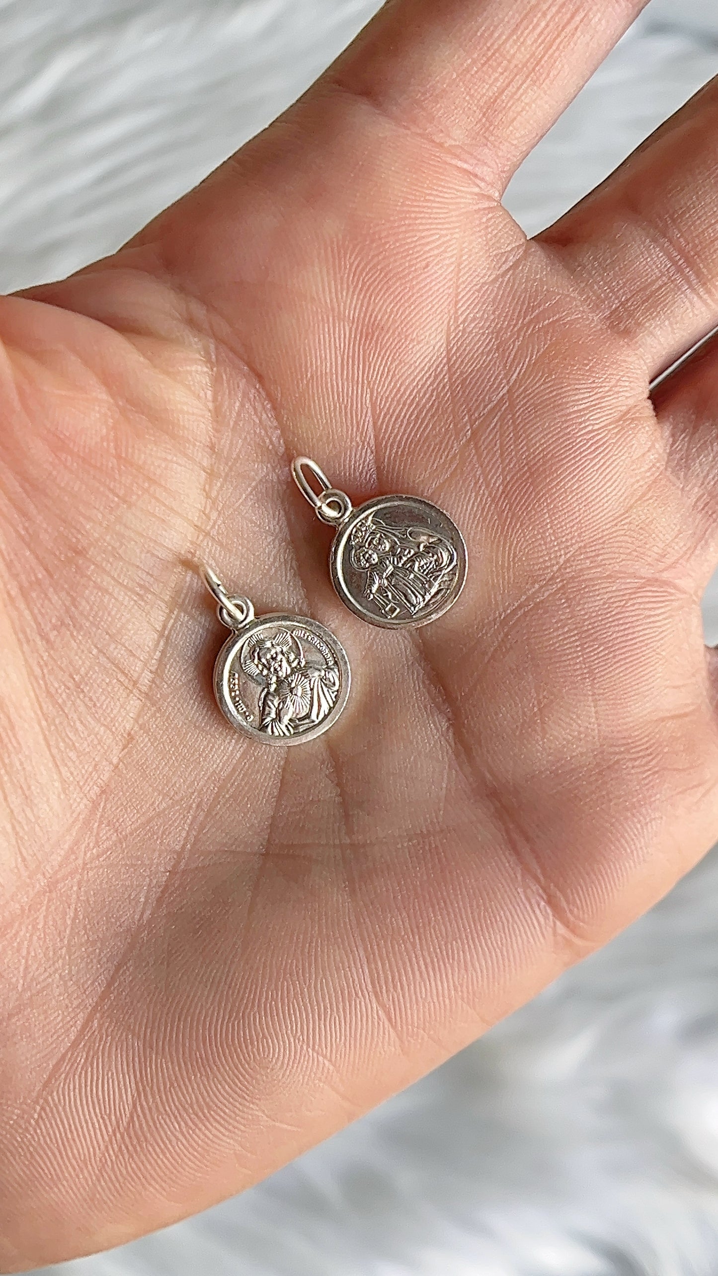 Medalla Doble Cara: Jesús y Virgen del Carmen 1,2cm - Plata 925