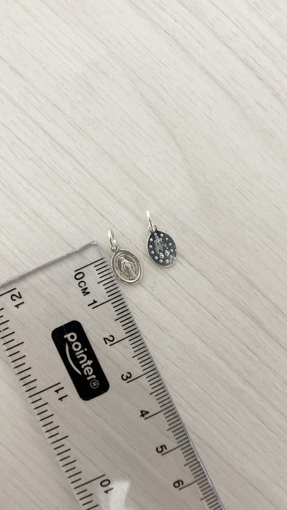 Dije Virgen de la Milagrosa Ovalada Plata 925