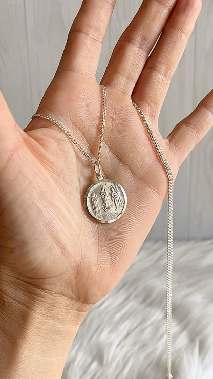 Cadena 50cm con Nuestra Sra. de Chiquinquira 2,1cm -  Plata 925