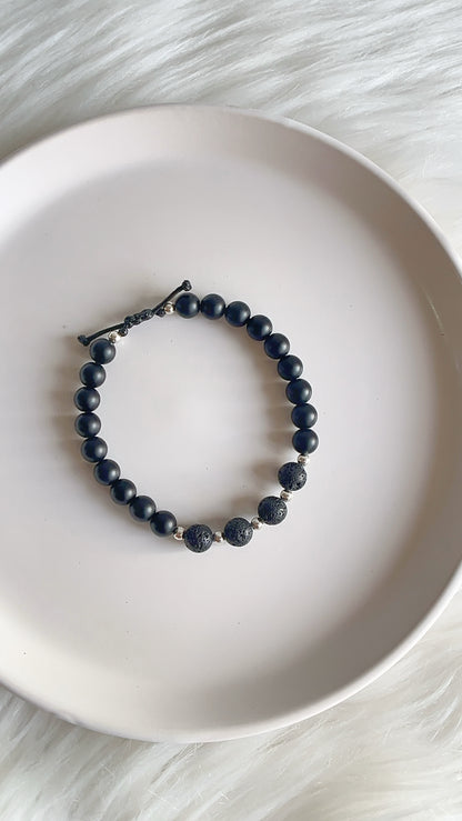 Pulsera Caballero Ajustable - Piedra Onix con Piedra Volcánica y Balines - Plata 925