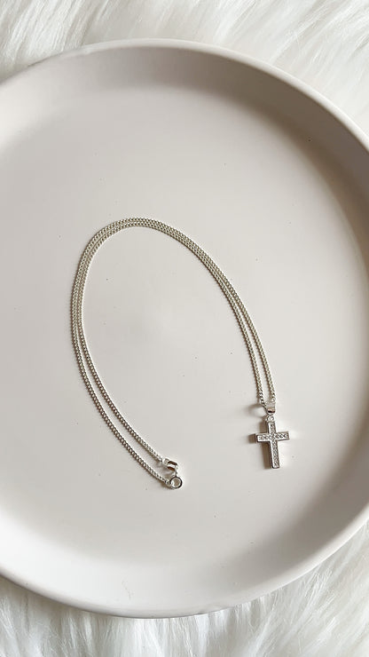 Cadena 45cm con Cristo 1,7cm- Plata 925