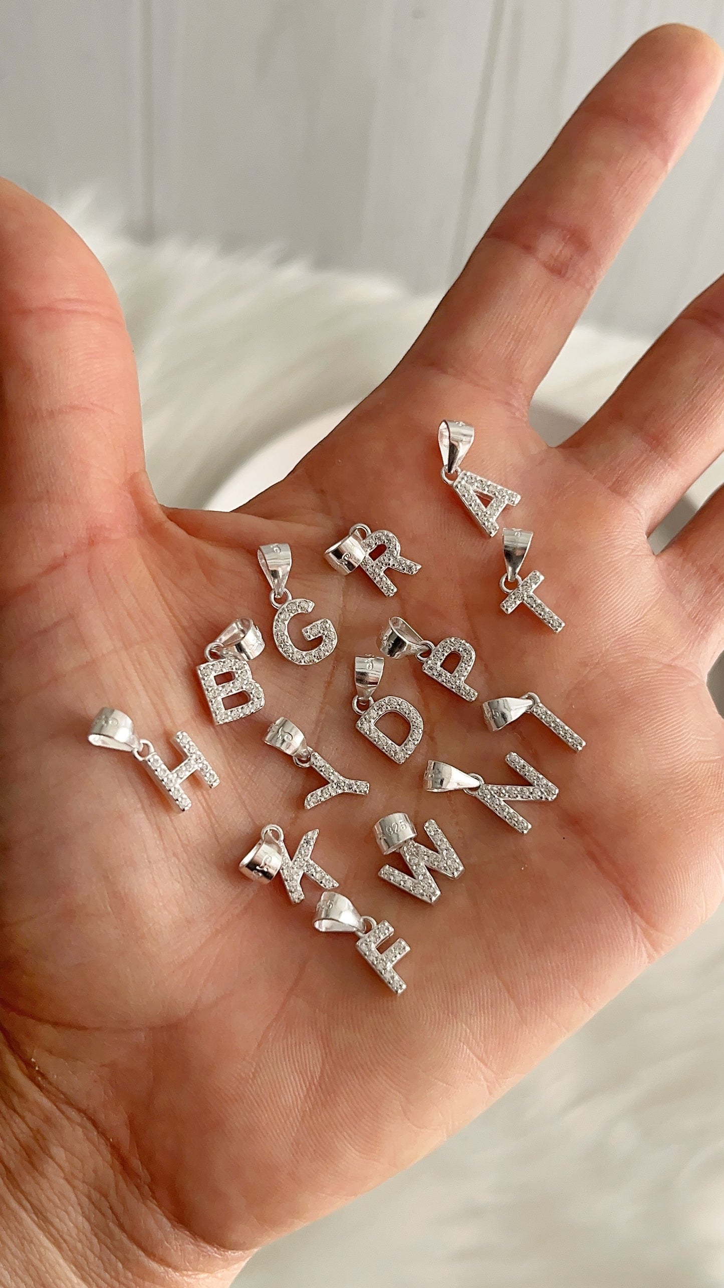 Dije Letras 1cm - Plata 925