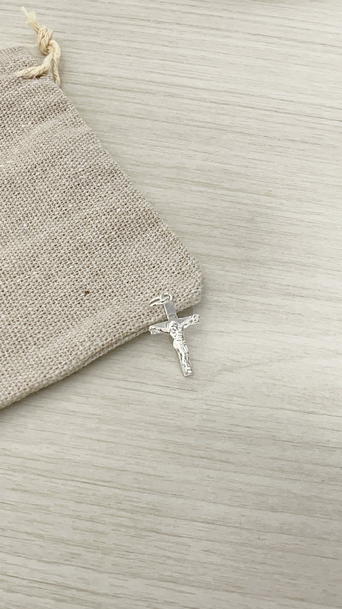 Dije Cristo 2cm  - Plata 925