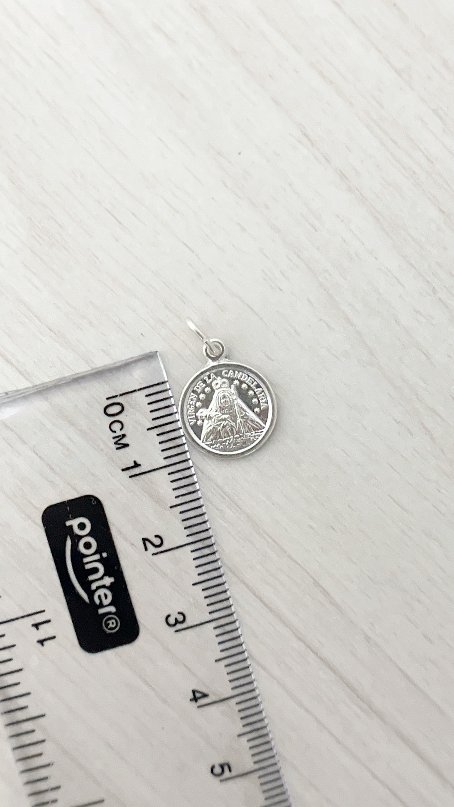 Dije Virgen de la Candelaria 1cm