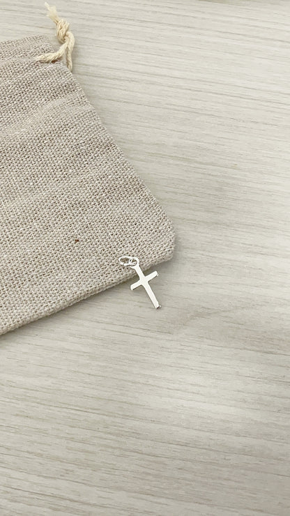 Dije Cruz Pequeña 1,3cm - Plata 925