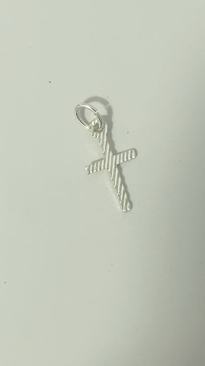 Dije Cruz pequeña - Plata 925
