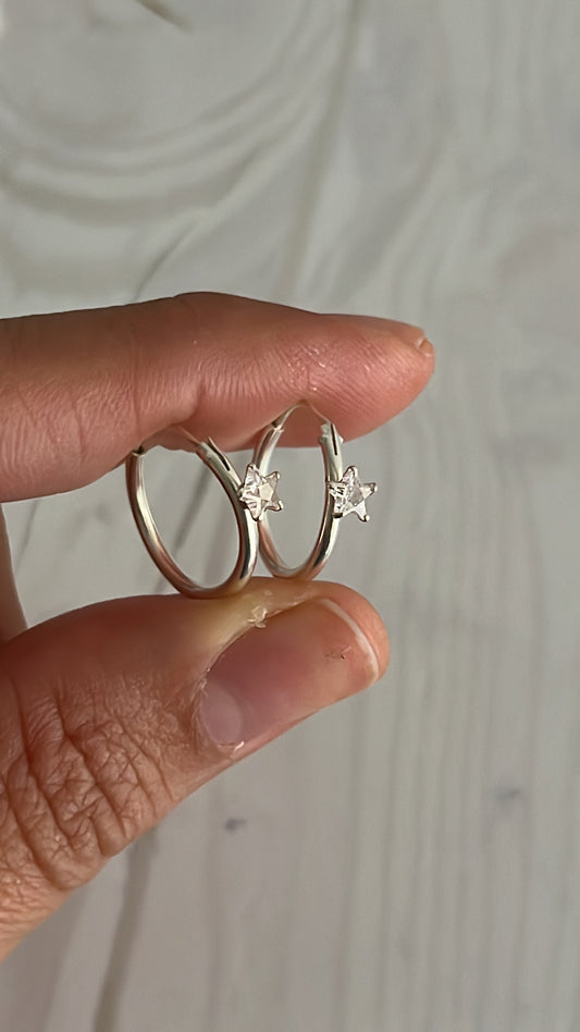 Argollas con Estrella de Cristal 1,6cm - Plata 925