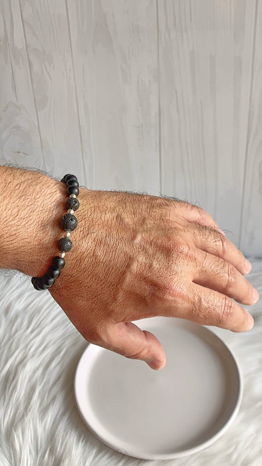 Pulsera Caballero Ajustable - Piedra Onix con Piedra Volcánica y Balines - Plata 925