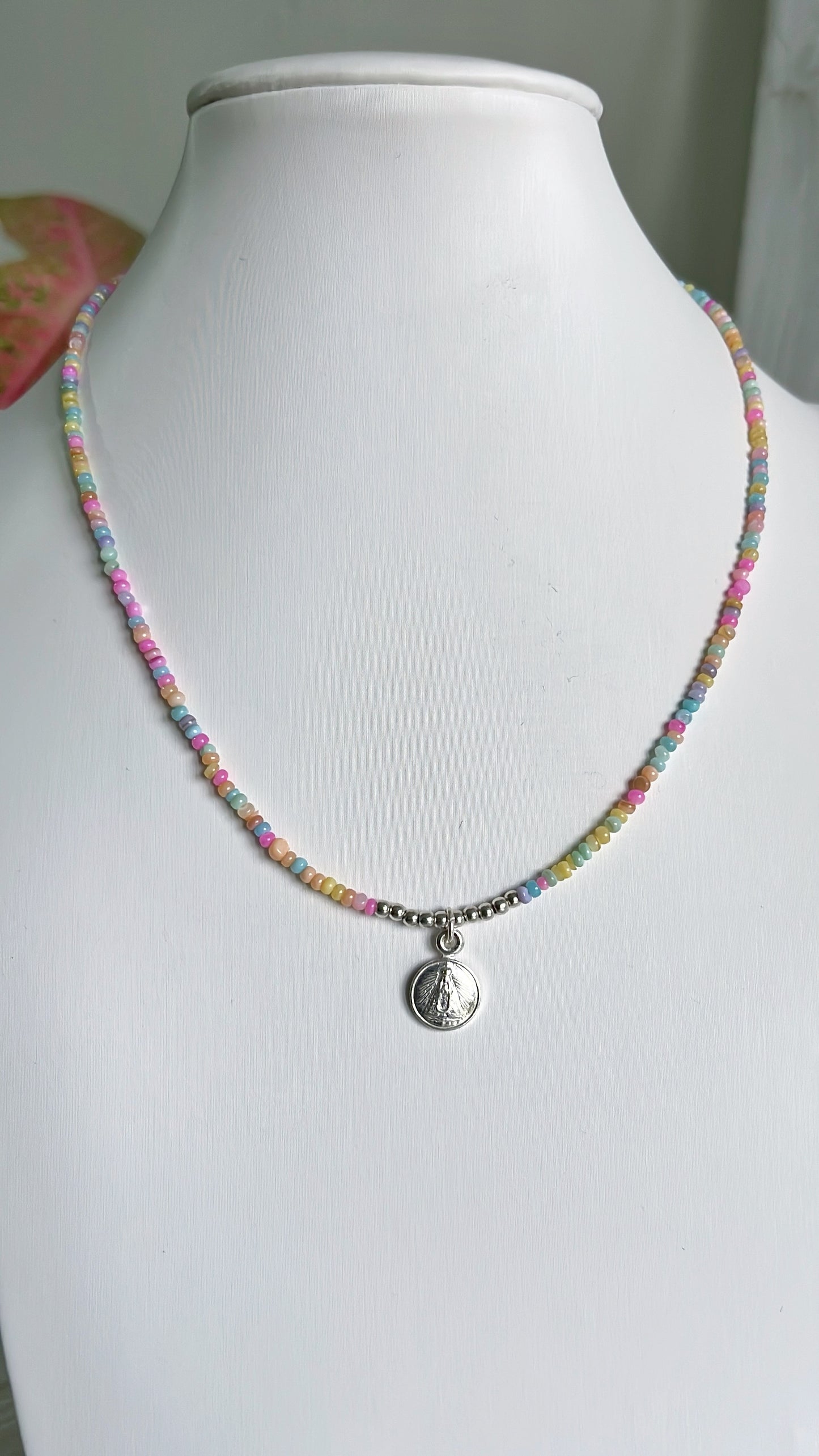 Gargantilla de Mostacillas