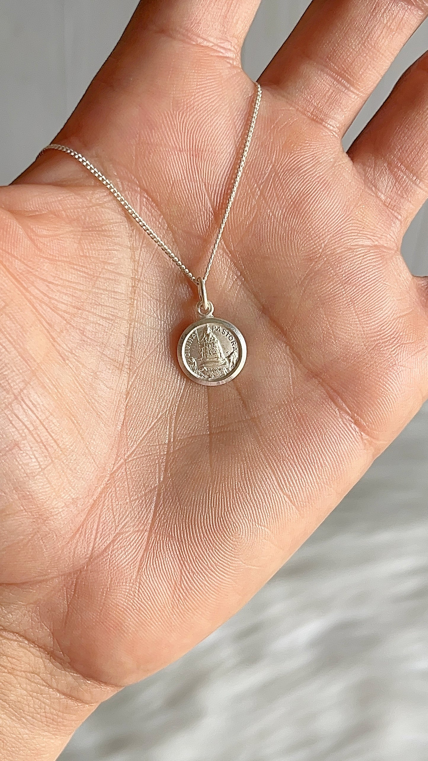 Cadena 40cm  Divina Pastora - Plata 925