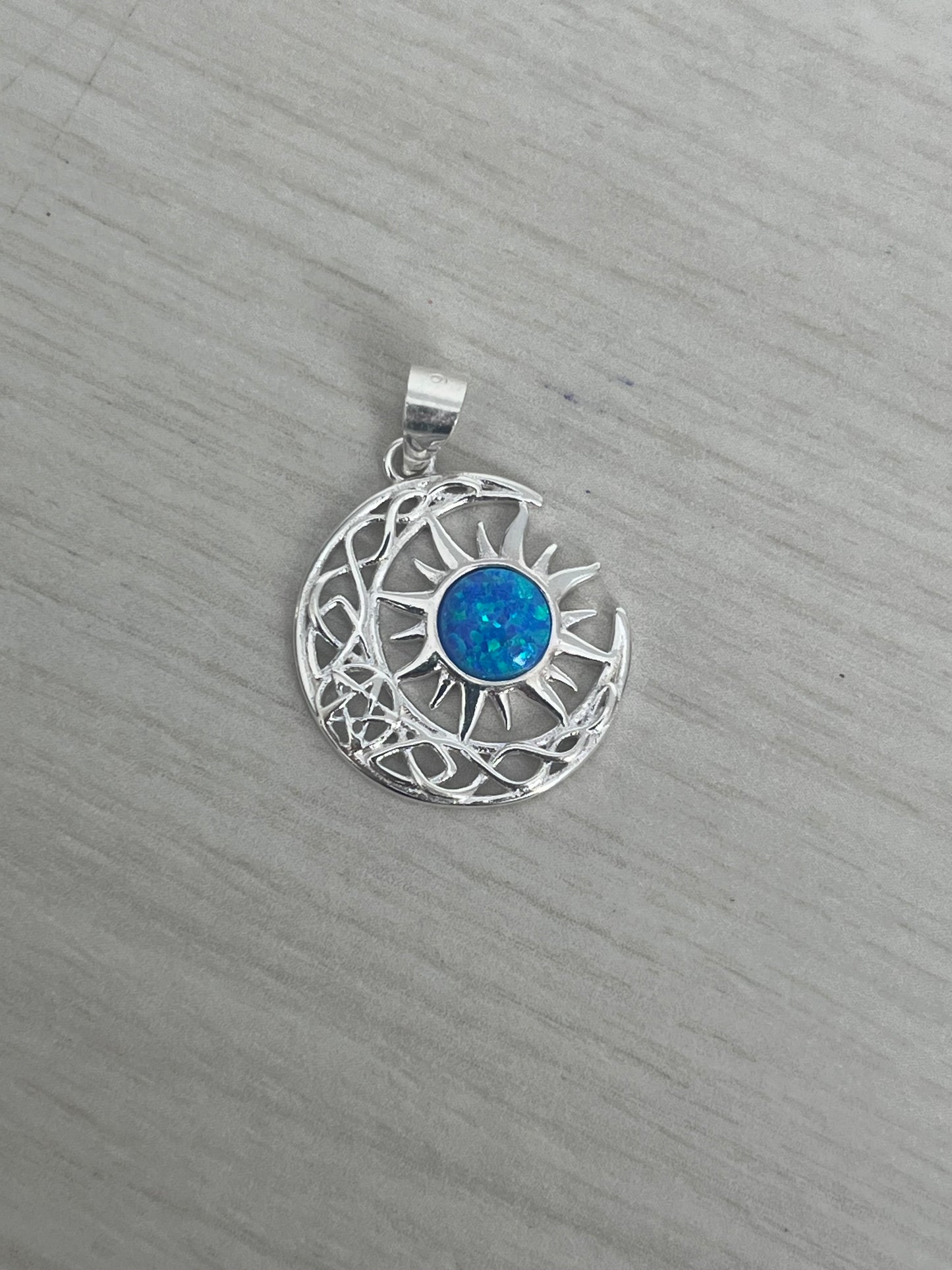 Dije Luna y Sol Piedra Tornasol 1,8cm Plata 925