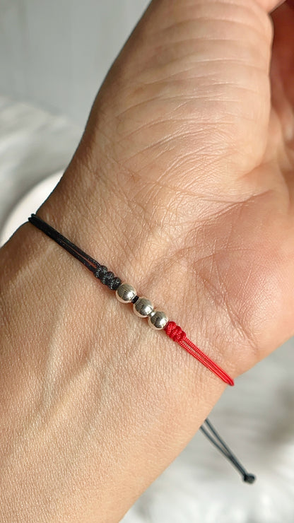 Pulsera Hilo Ajustable con 3 Balines 4mm - Plata 925