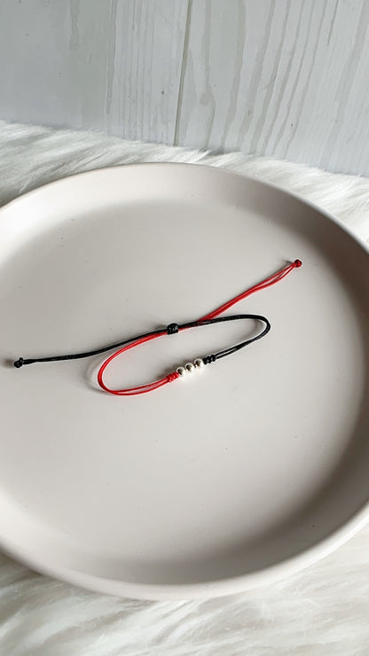 Pulsera Hilo Ajustable con 3 Balines 4mm - Plata 925
