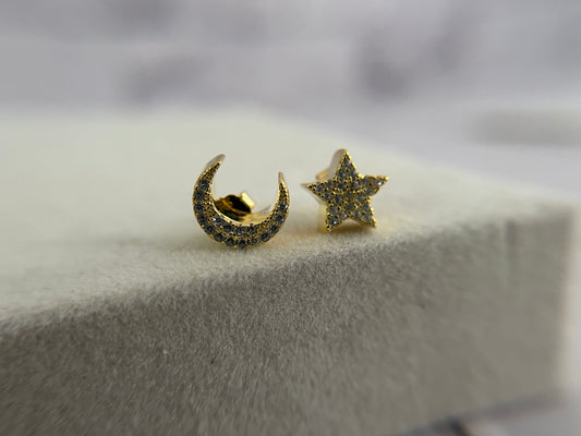 Zarcillos Luna Estrella Dorados